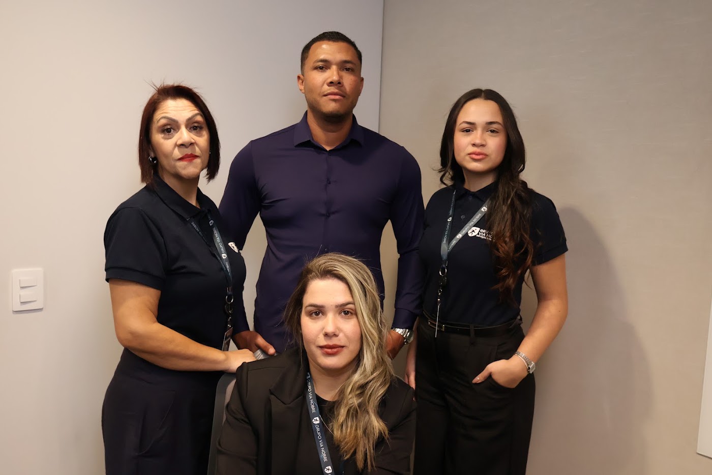 Time do Grupo Via Nobre no atendimento a clientes