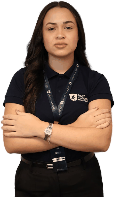 Profissional do time administrativo do Grupo Via Nobre