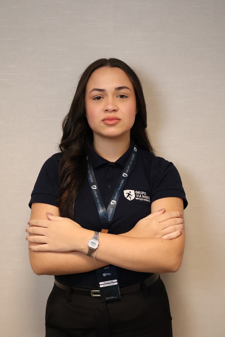 Profissional do time administrativo do Grupo Via Nobre